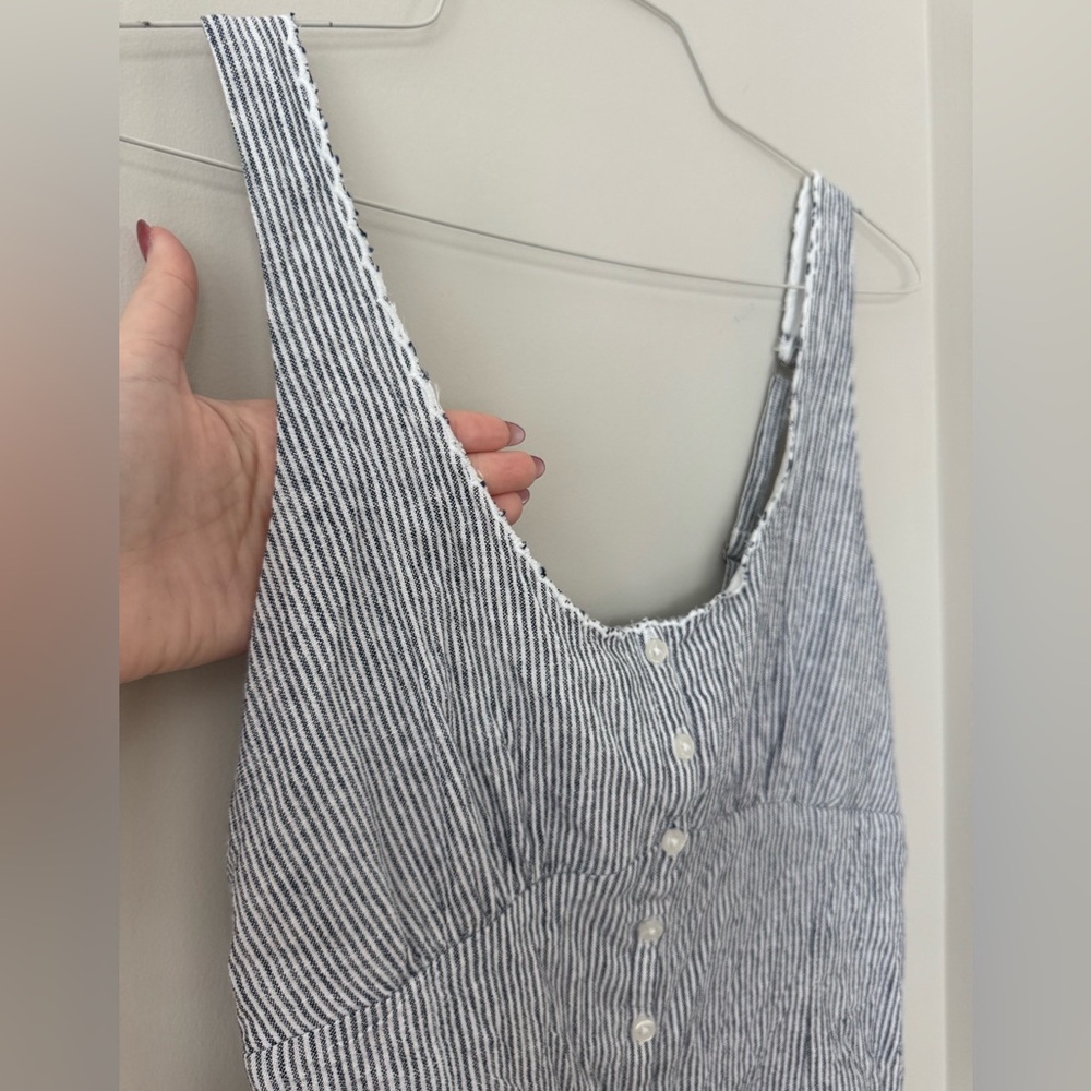 Hollister Tank Top - Picture 2 of 6